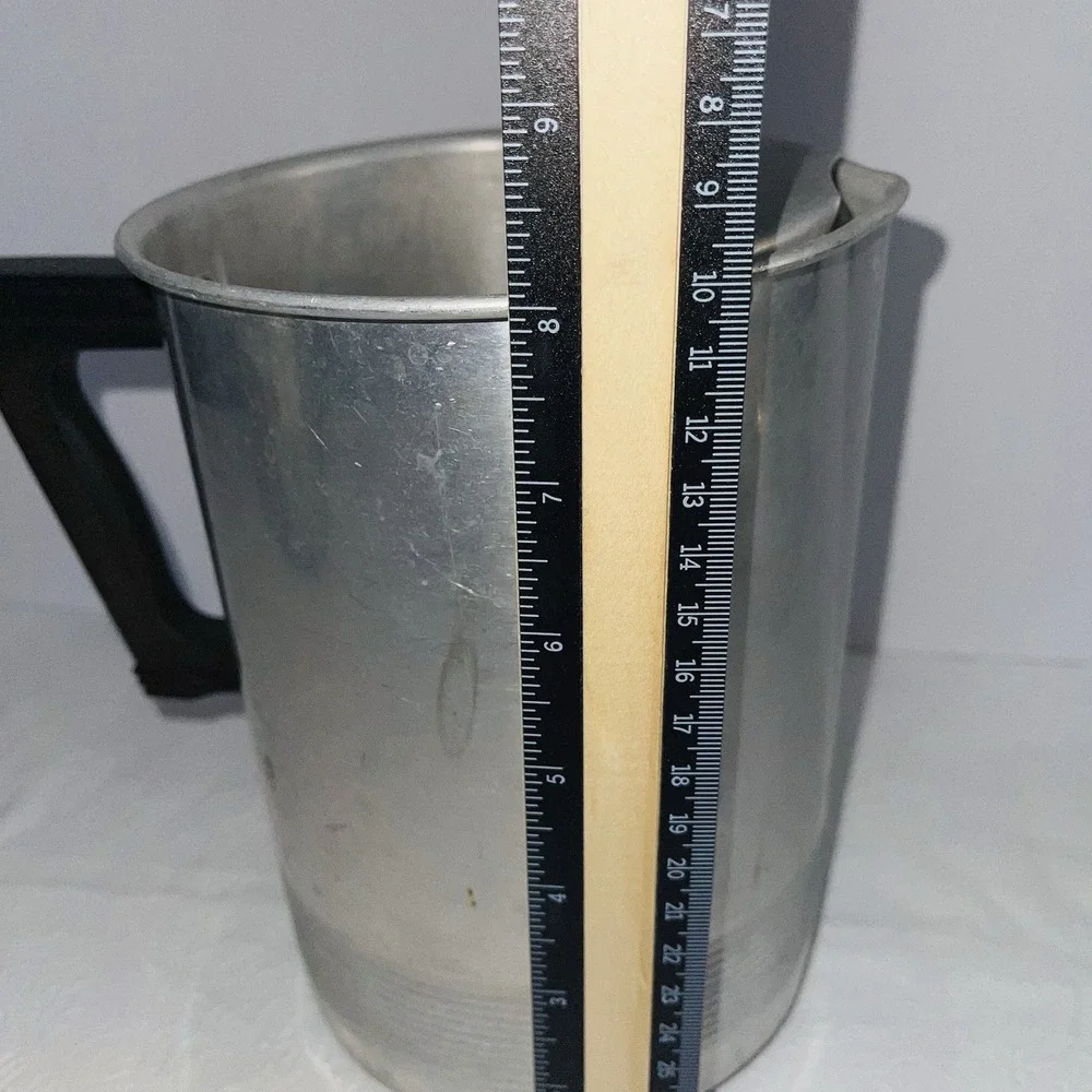 Vintage Kitchenware Lot Frigidaire Quickube Ice Tray Bromwell Sifter Jar Pitcher